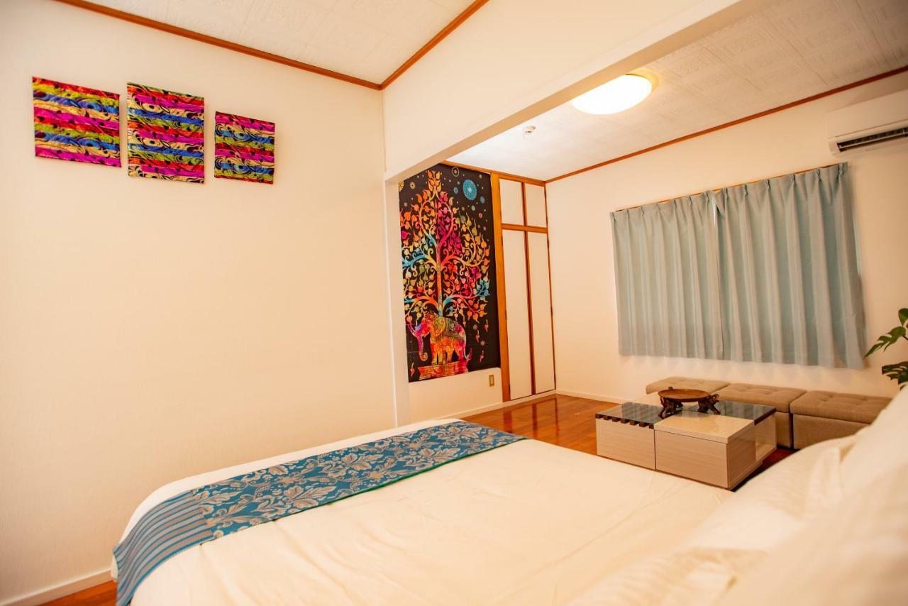 Villa Mk Garden à Okinawa Extérieur photo